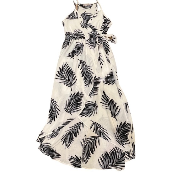 Dream of Me Palm Tree Print Dress with layered Ruffled Skirt, Size Medium - Picture 3 of 17